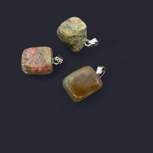 Unakite Stone Pendant Necklace - Picture 4 of 4